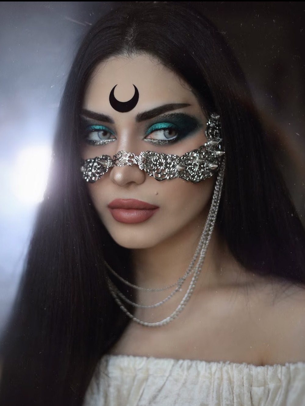 Myril Jewels Black Gothic Filigree Chain Face Mask